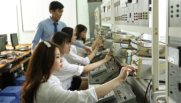 kỹ thuật điện tử viễn thông