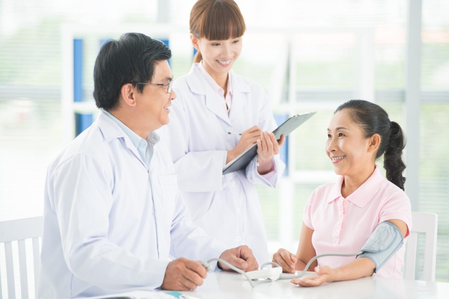 Ngành chăm sóc sức khỏe