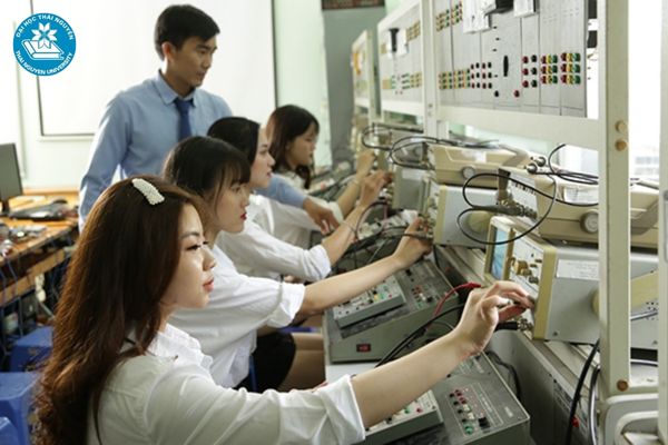 Ngành công nghệ kỹ thuật điện tử viễn thông học gì?