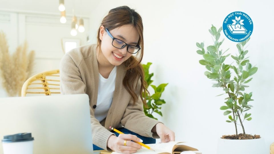 Học đại học trực tuyến để lấy văn bằng thứ 2