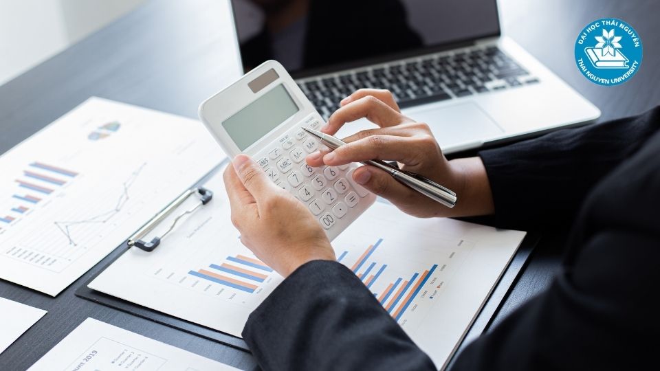 Cơ hội việc làm của ngành kế toán và tài chính ngân hàng