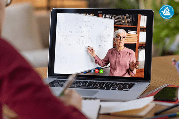 elearning la gi