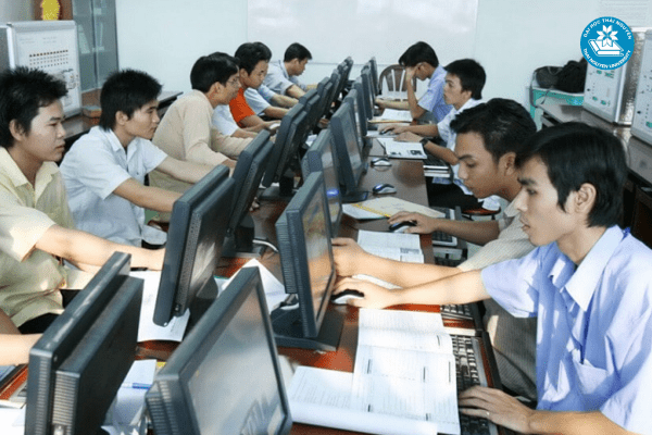 Xu hướng phát triển của ngành công nghệ thông tin năm 2025