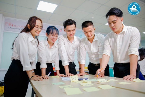 Chương trình đào tạo văn bằng 2 tài chính ngân hàng