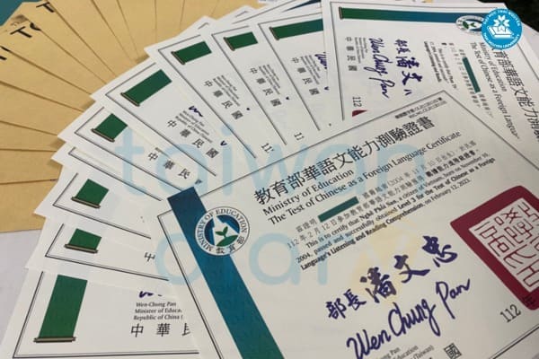 Lợi thế của việc theo học văn bằng 2 ngành ngôn ngữ Trung