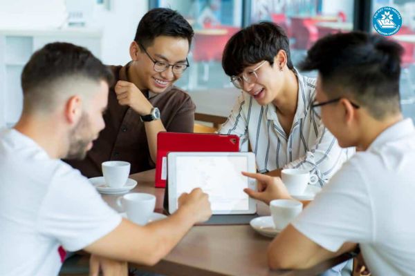 Ngành quản trị kinh doanh ra làm gì