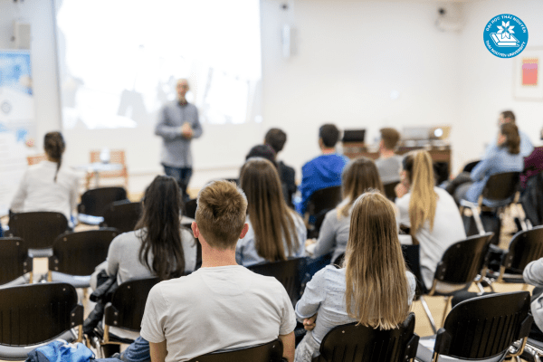 Học cao đẳng có liên thông đại học được không?