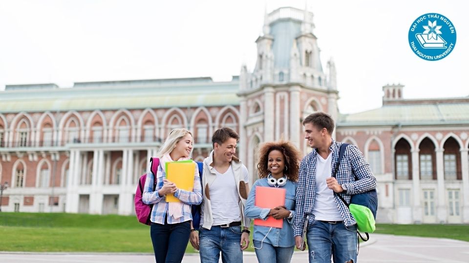 Có nên học văn bằng 2 đại học không?