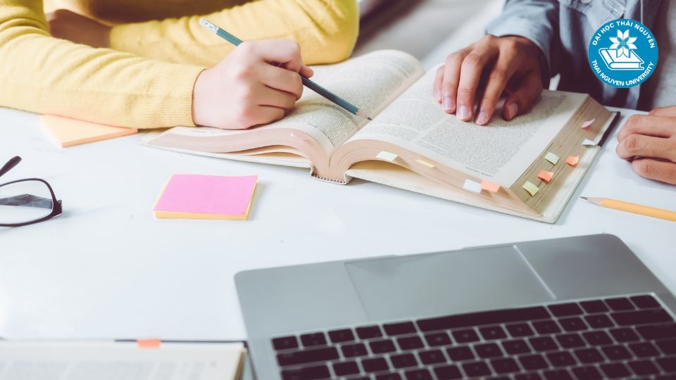 Điều kiện cần để học bằng cao đẳng liên thông đại học? 