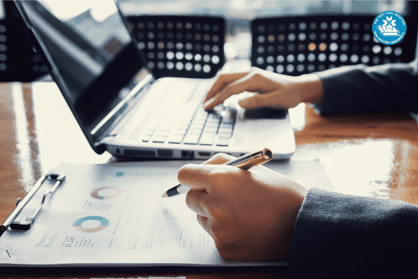 Ngành Quản trị Kinh doanh là gì?