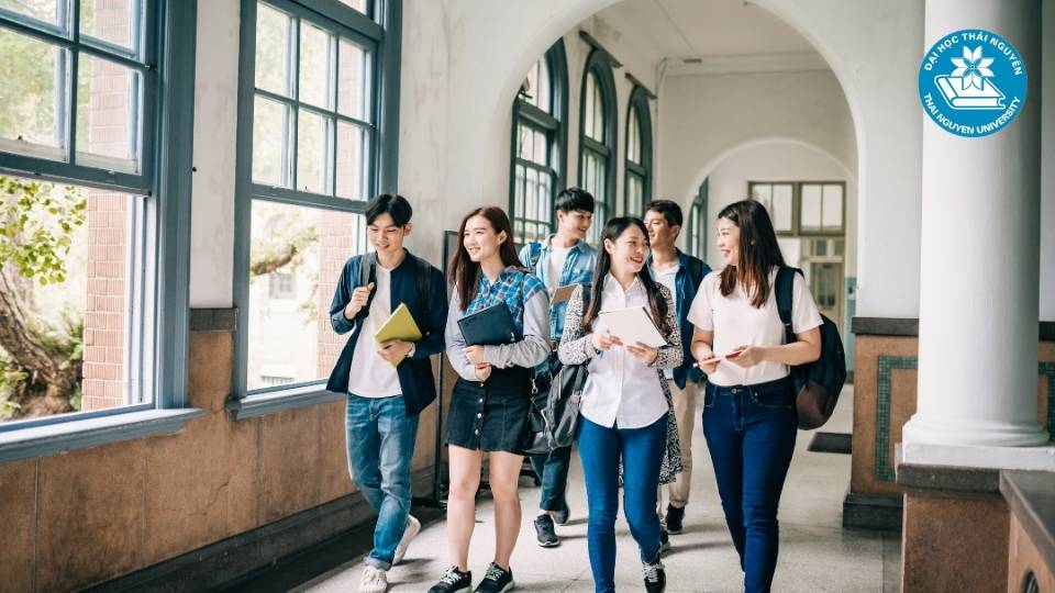 Học đa dạng ngành nghề theo hệ từ xa tại Đại học Thái Nguyên