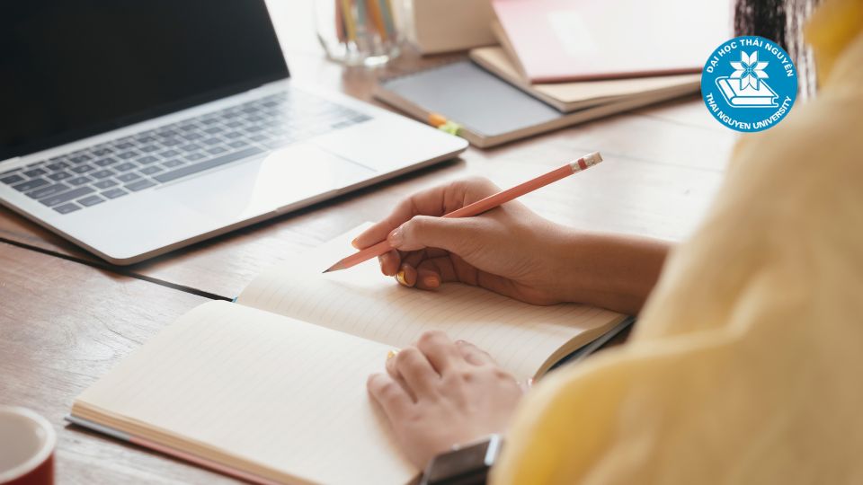 Lợi ích của việc học Đại học trực tuyến