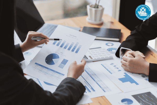 Ngành Quản trị kinh doanh học những môn gì?