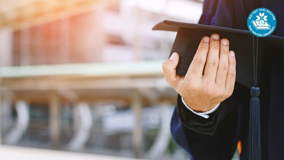 Điều kiện để học văn bằng 2 online