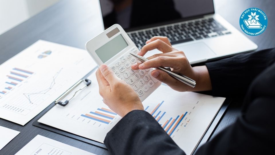 Học Tài chính ngân hàng hệ từ xa tại Đại học Thái Nguyên