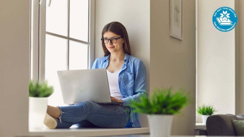 Hình thức học tập linh hoạt, phù hợp với nhiều đối tượng
