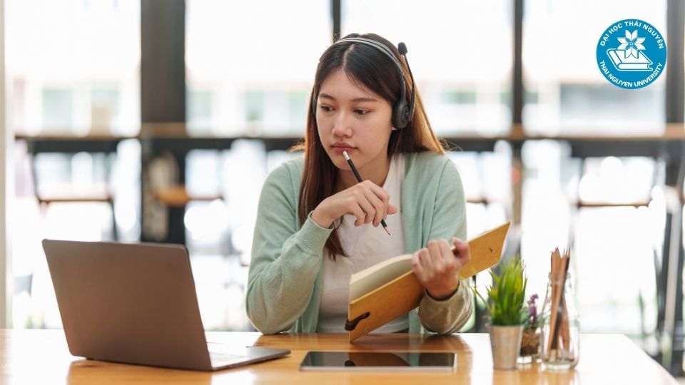 Học tài chính ngân hàng hệ từ xa tại đại học Thái Nguyên