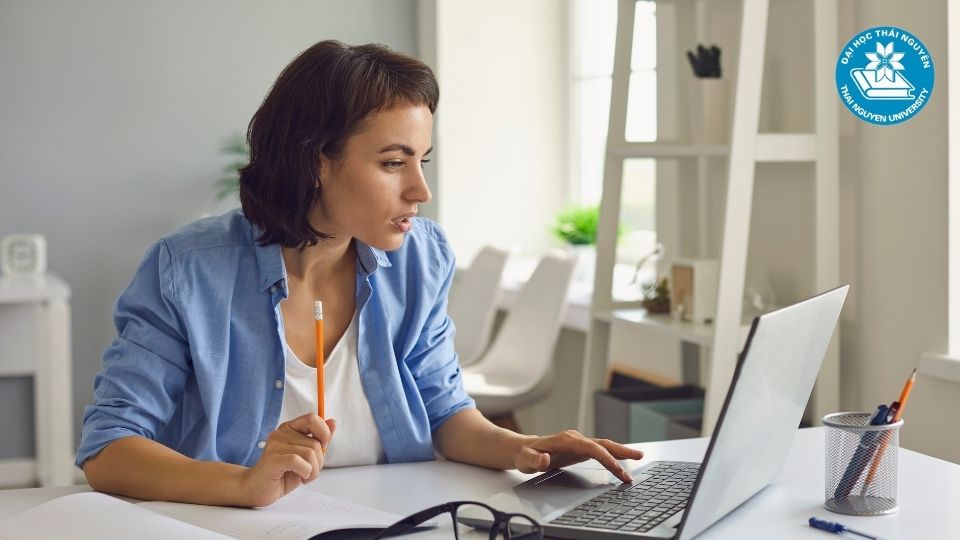 Học luật kinh tế hệ từ xa tại Đại học Thái Nguyên